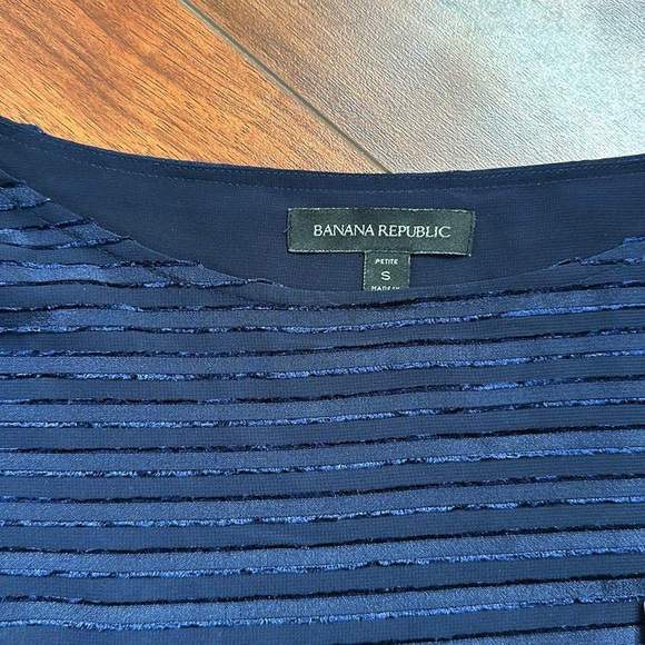 Banana Republic Long Tie Sleeve Blouse Navy Stripped Petite Small - Picture 3 of 7